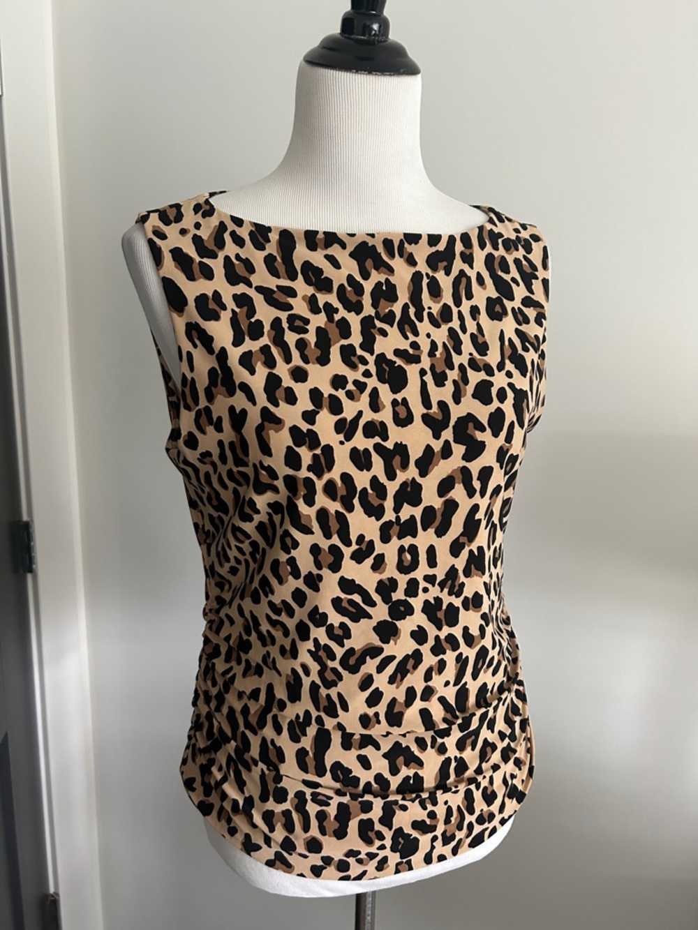 Nine West L can also fit M Sleeveless Leopard Print Shell Top - Tan/Black